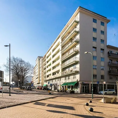 La Bauta Oda ve Kahvaltı 3*